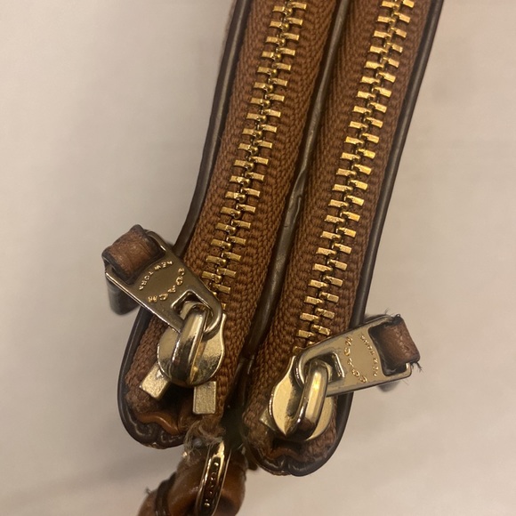 Coach LIKE NEW Double Zipper Wristlet - Picture 6 of 10